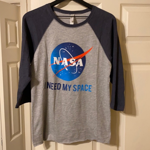 Live and Tell Tops - NASA ‘I Need My Space’ graphic print raglan tee